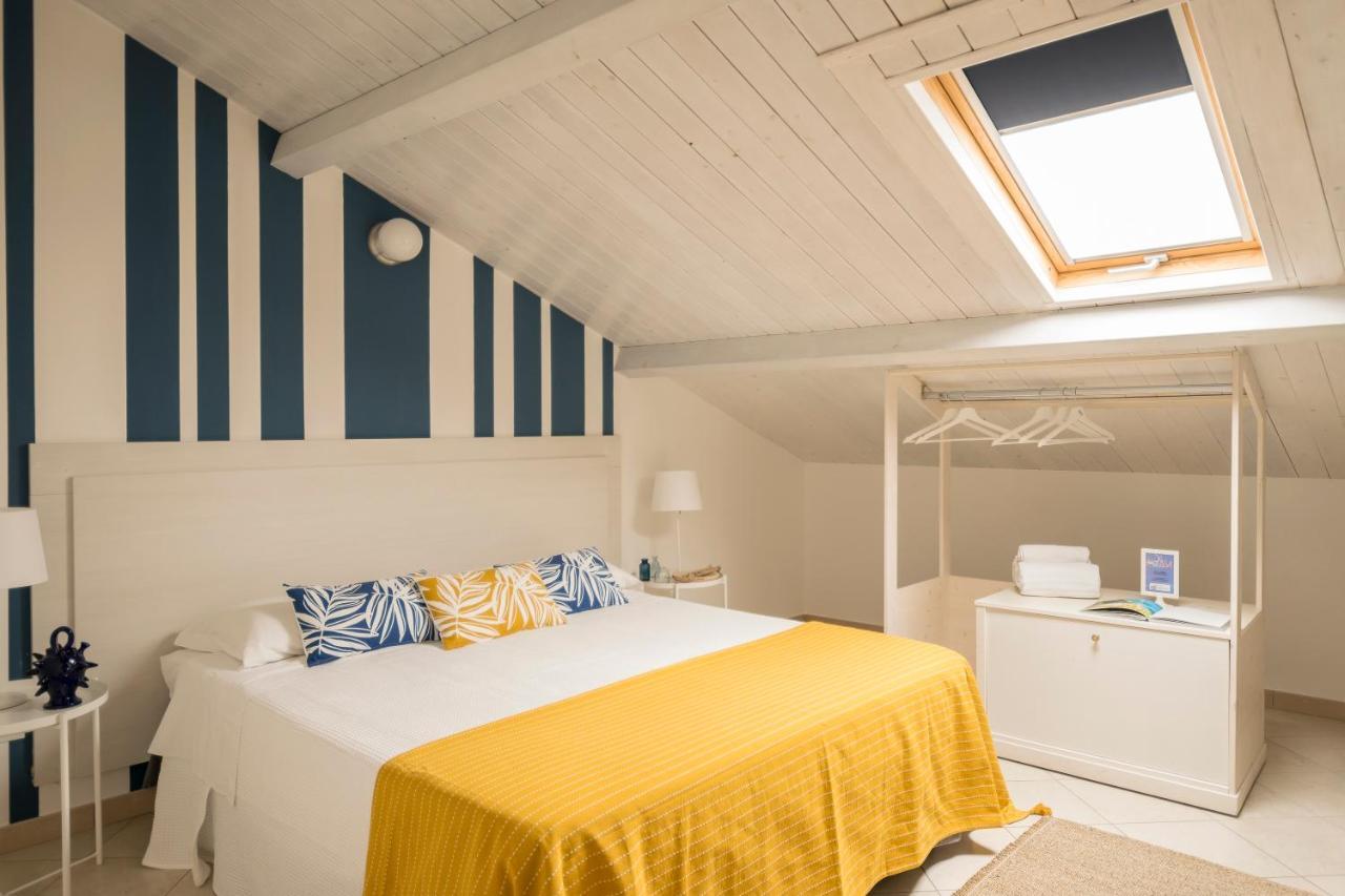 Civico 64 Bed & Breakfast In Mansarda Palmi Exteriér fotografie