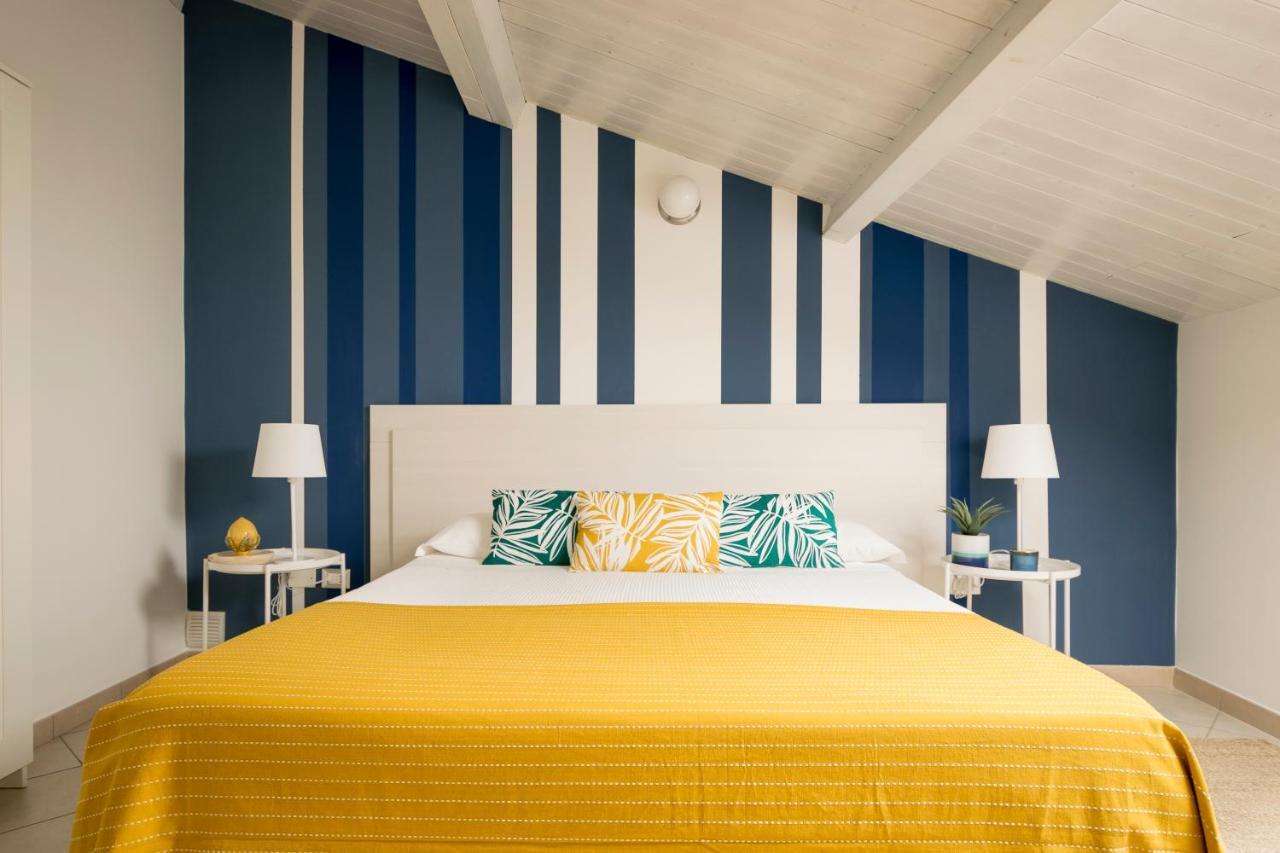 Civico 64 Bed & Breakfast In Mansarda Palmi Exteriér fotografie